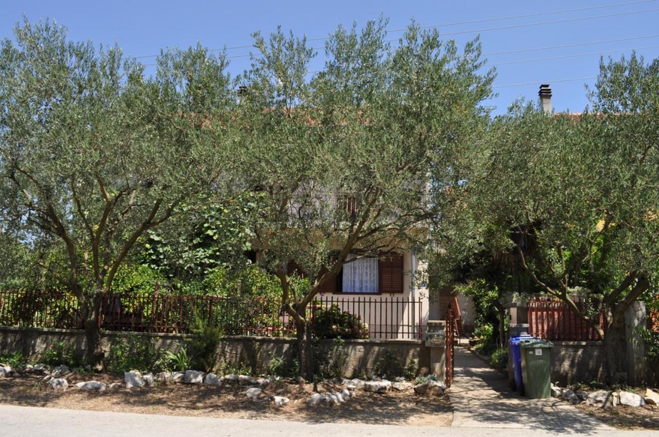 Apartman Kraljev Biograd Na Moru Esterno foto