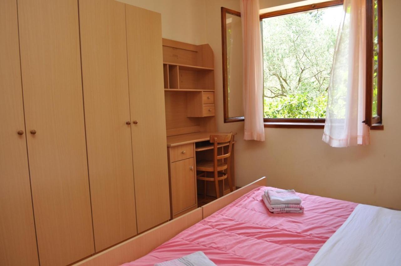 Apartman Kraljev Biograd Na Moru Esterno foto